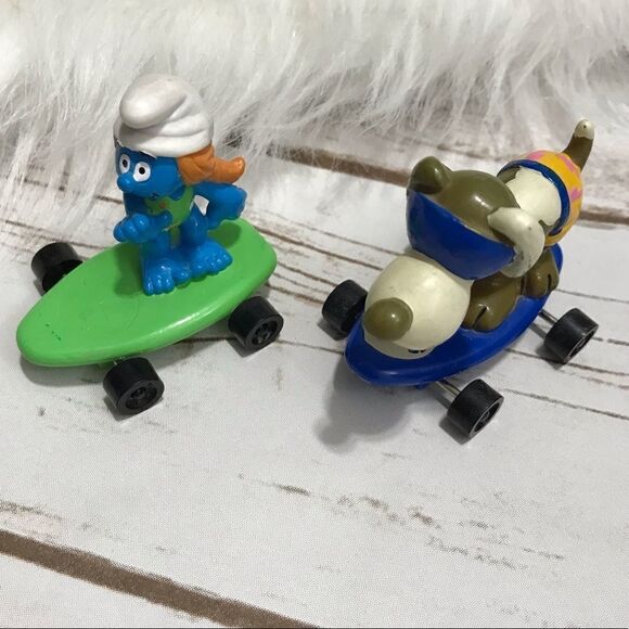 D Smurfs Sassette Vintage Riding Skateboards - Picture 4 of 11